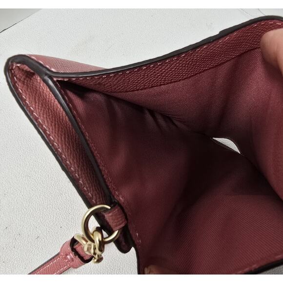 Coach Women's Flap Phone Wristlet Wallet in Cross grain Leather Mauve Pink - Picture 11 of 12